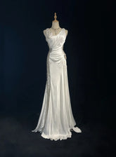 Modest Prom Dresses Mermaid V Neck White Satin Sleeveless With Ruffled Formal Evening Dress N3824