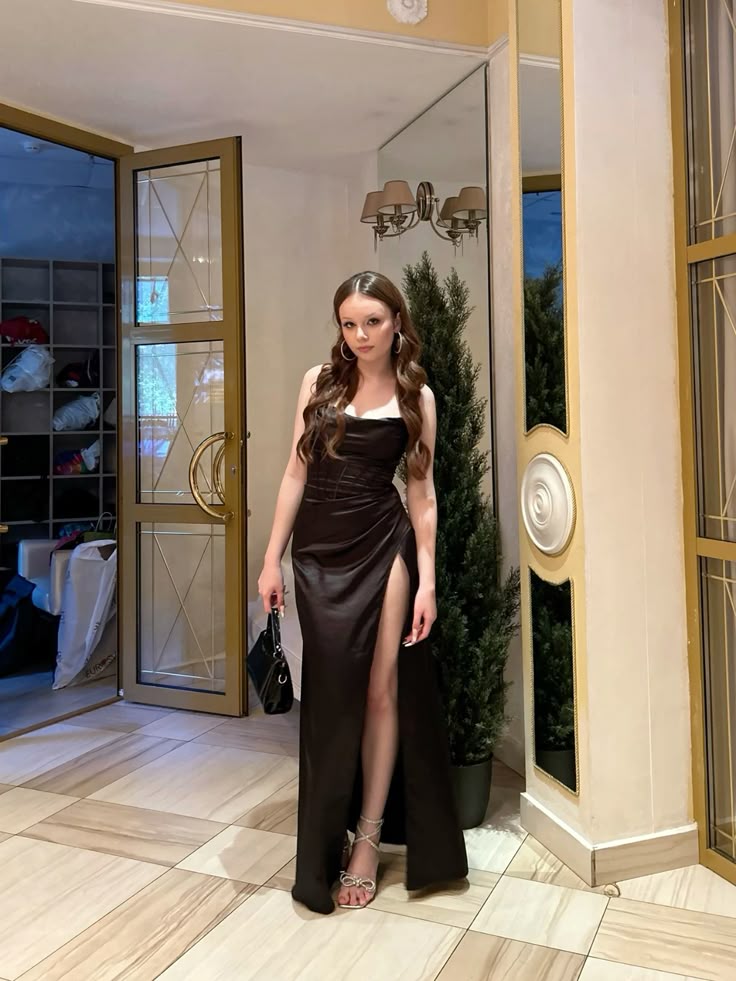 Modest Senior Prom Dresses High Schools Inspiration Mermaid Strapless Black With Slit Semi Formal Grad Long Prom Dress For Teens AB2112