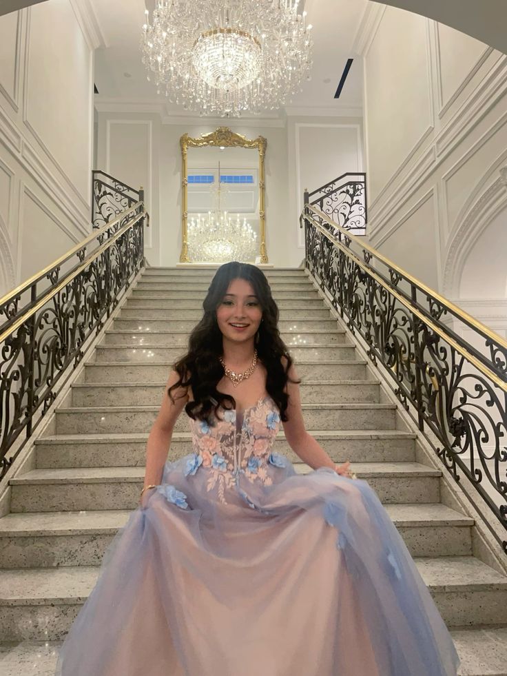Modest Party Gowns Sleeveless Floor-Length A line Blue Lace Long Prom Dress AB1772