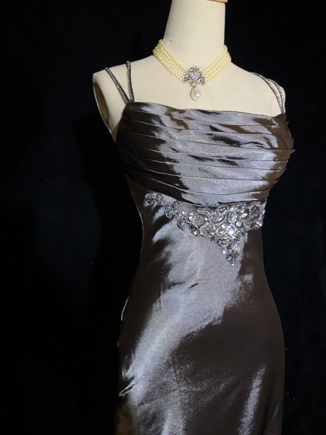 Vintage Prom Dresses Inspo Mermaid Spaghetti Strap Grey Satin 90s With Beaded Formal Gowns N3351
