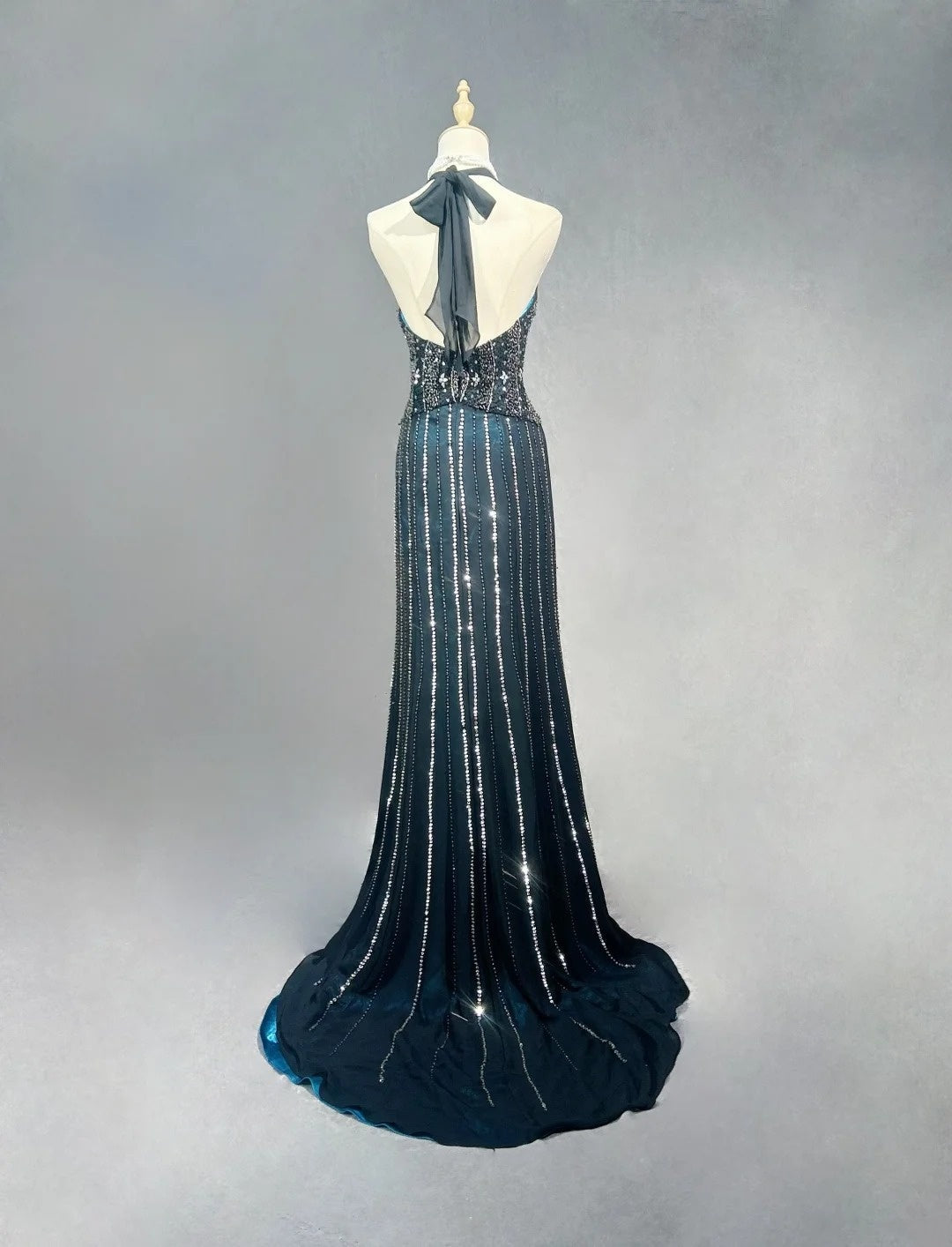 Vintage Prom Dresses 1980s Mermaid Halter Black Chiffon With Beaded Long Prom Gown N3122