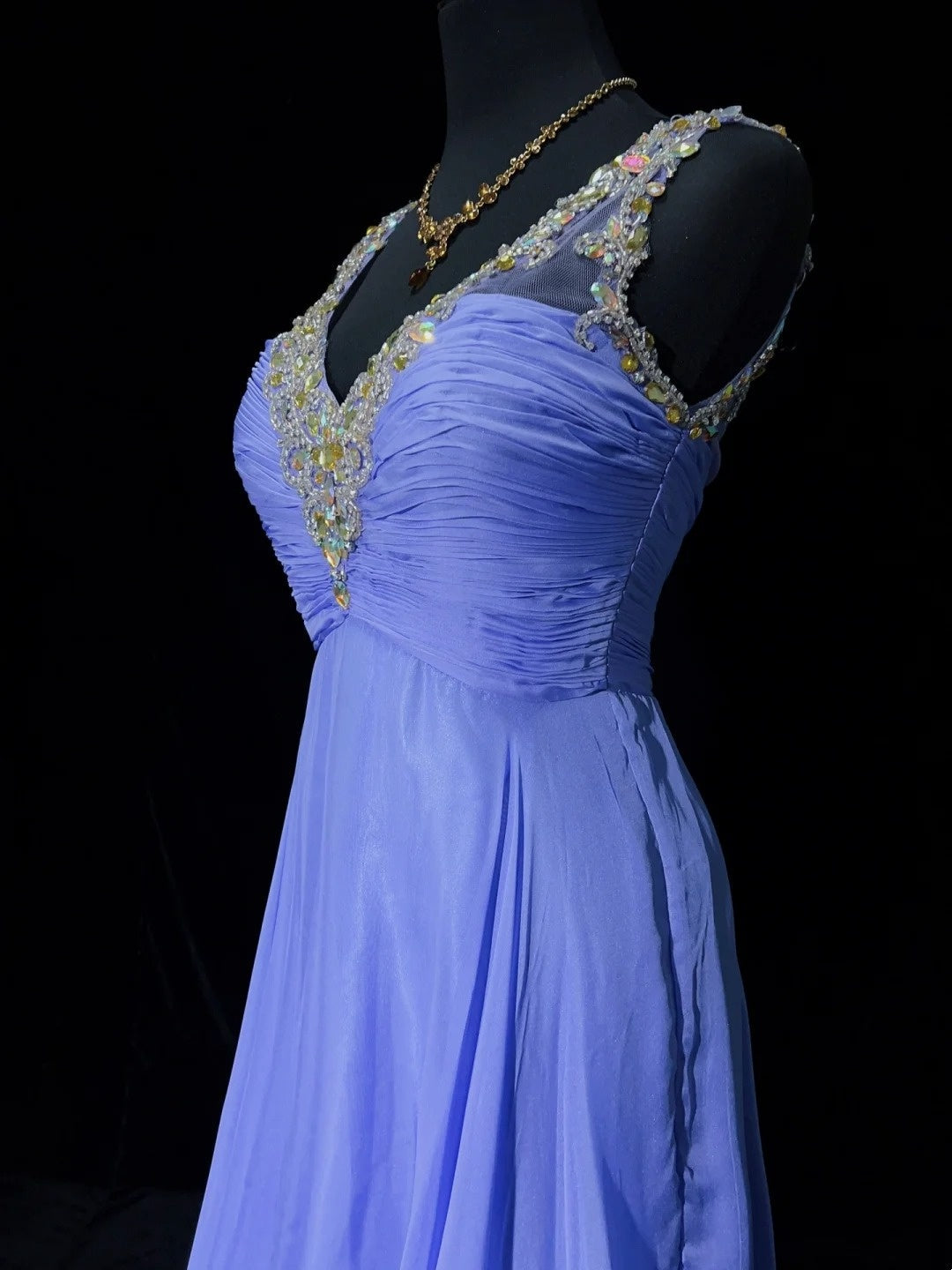 Classy Prom Dresses A line Lavender Chiffon V Neck With Beaded Long Formal Evening Outfits N3705