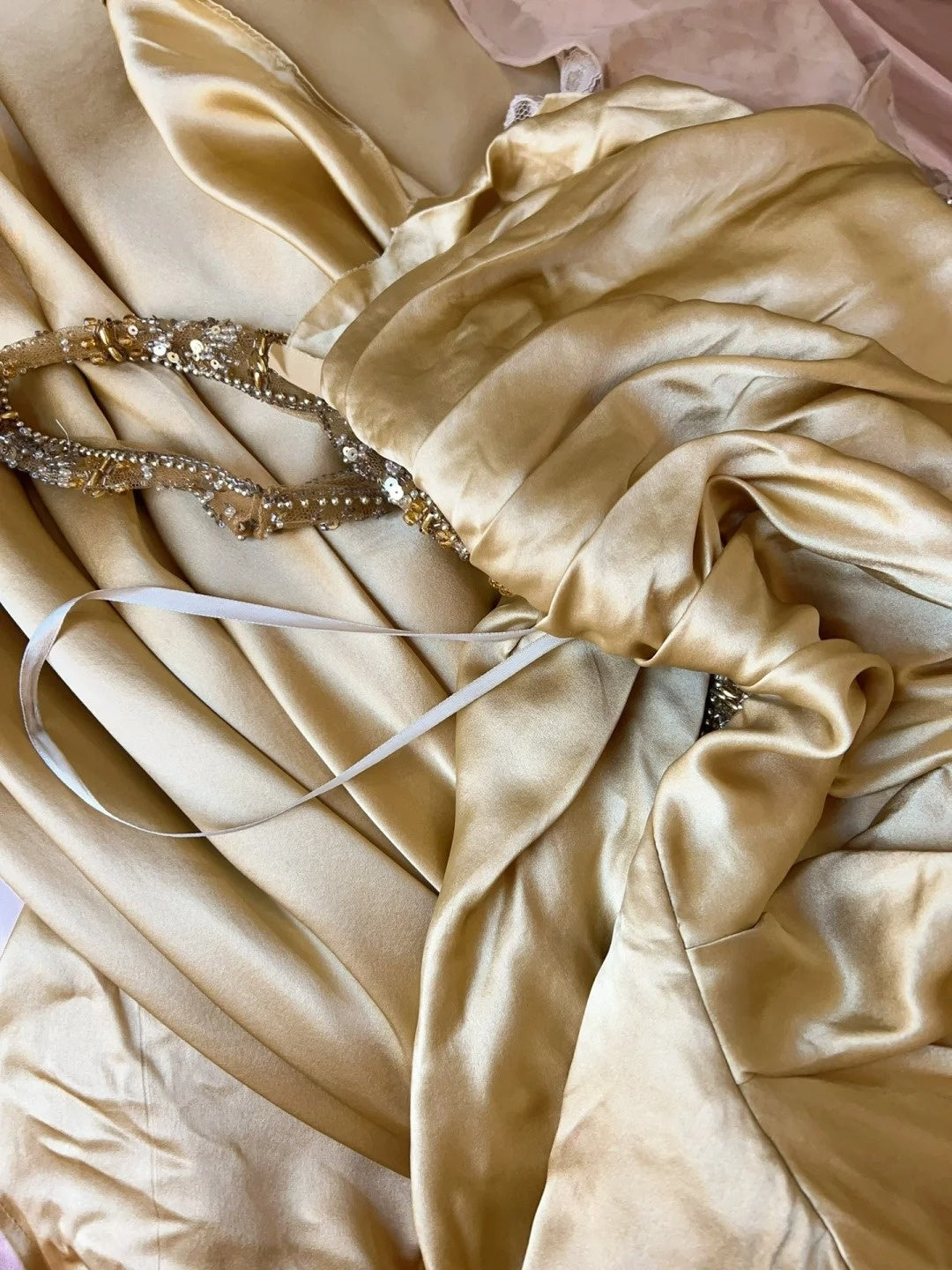 Modest Prom Dresses Mermaid Halter Gold Satin With Beading Lace Long Formal Evening Dress N3865