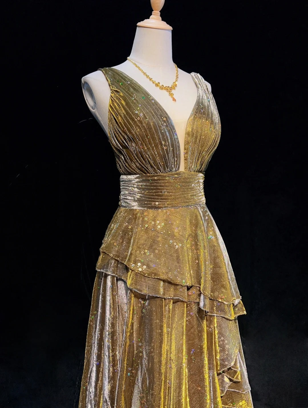 Vintage Prom Dresses Inspo A line V Neck Satin Gold Backless For Women Long Formal Dress N3260