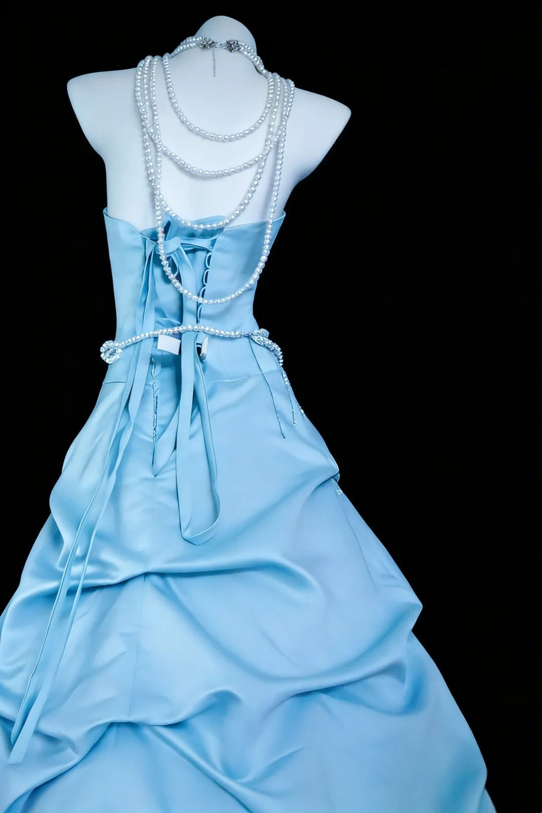 Modest Prom Dresses Ball Gown Strapless Blue Satin With Ruffled Long Quince Dress N3049