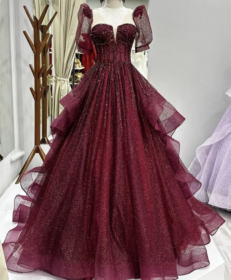 Ball Gowns Prom Dress Women Strapless Burgundy Tulle Long Formal Dance Evening Party Gowns AB1740