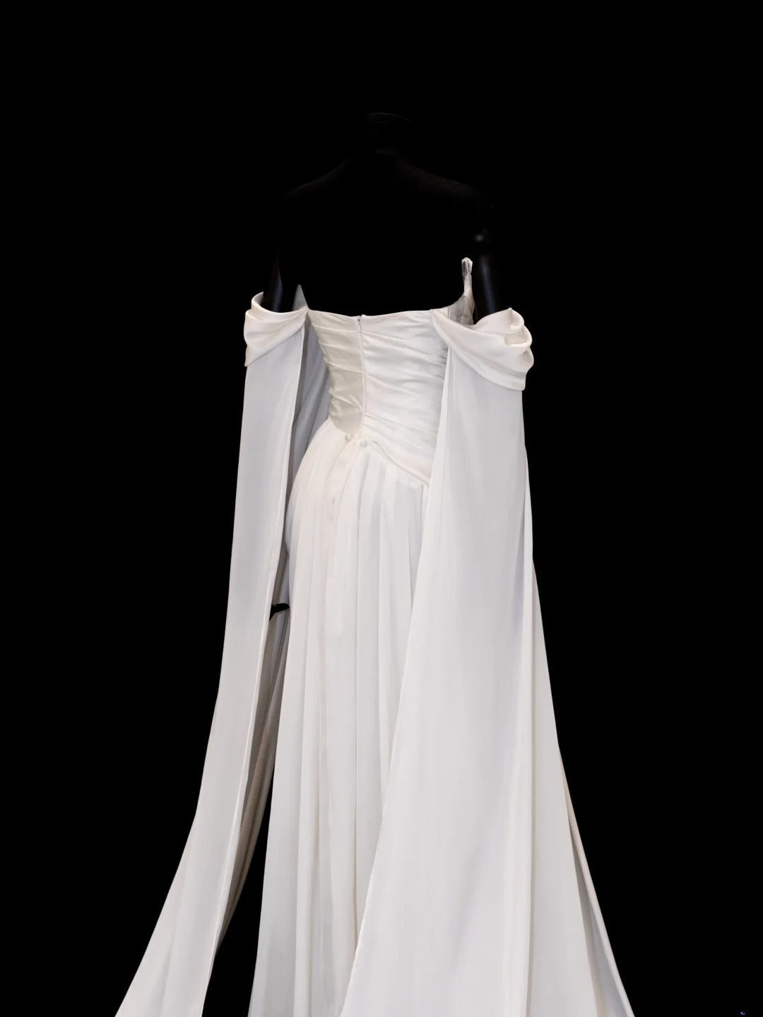 Modest Prom Dresses Aesthetic Sheath Off The Shoulder Ivory Satin Inspiration Style Impress With Sleeves Cape Long Party Formal Gown SA109