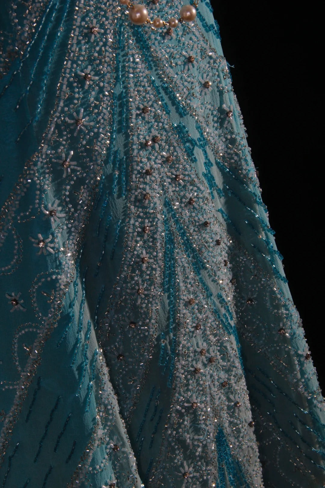 Sparkly Prom Dresses Aesthetic A line Strapless Blue With Beads Inspo Impress Long Party Semi Formal Gown For Senior Teens High Schools AS163
