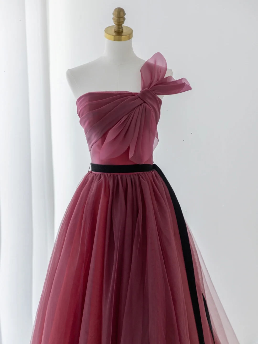 Elegant Ball Gown Strapless Burgundy Tulle Long Formal Prom Dresses Dance Night Outfits Evening 18th Birthday Outfit AS177