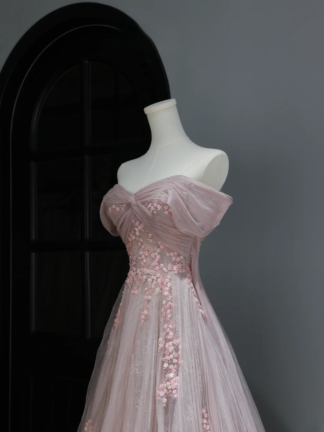 Modest Prom Dresses Aesthetic A Line Off The Shoulder Pink Tulle Inspiration Style Impress With Sleeves Long Party Formal Gown AS369