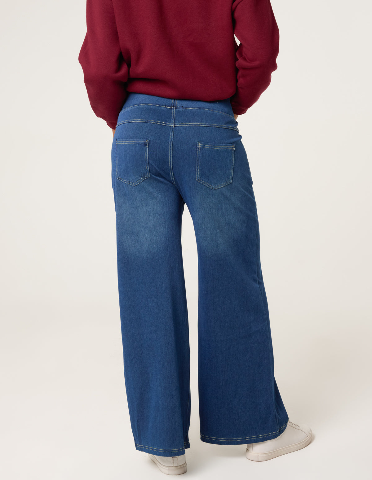 Elasticated Washed Jeans