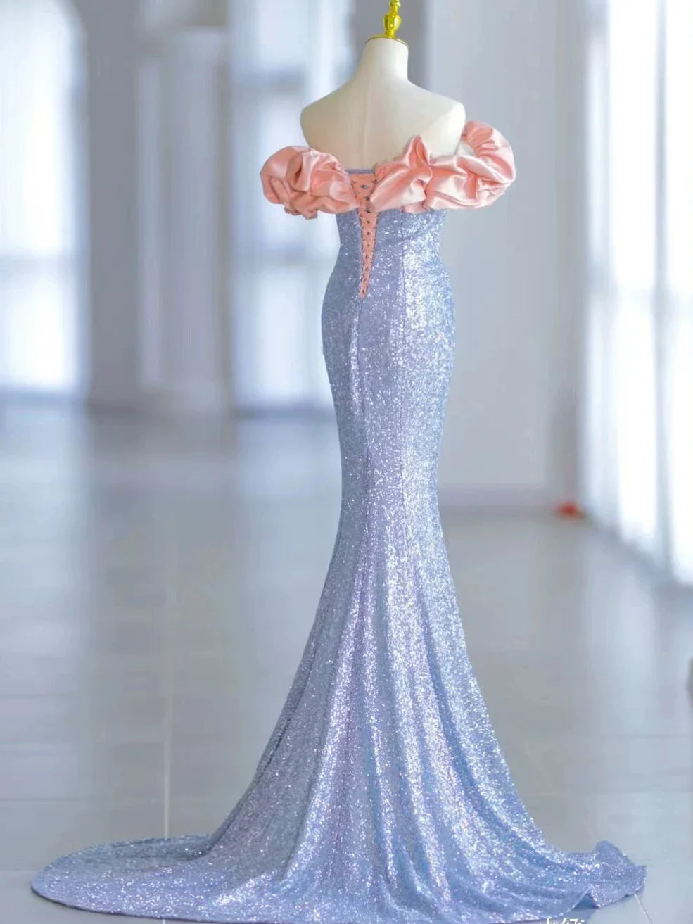Elegant Mermaid Off The Shoulder Blue Sequins Prom Dresses Inspiration Long Party Evening Dress 19th Birthday Outfits AB2299