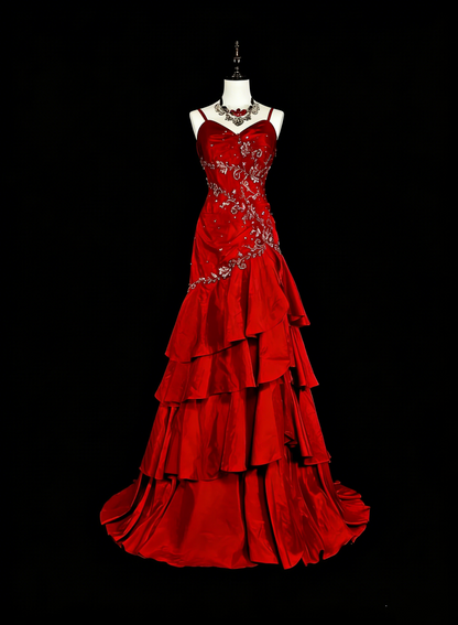 Vintage Mermaid Spaghetti Strap Red With Lace Appliques Beadings Long Prom Gown Party Wear Fashion Dresses N1828