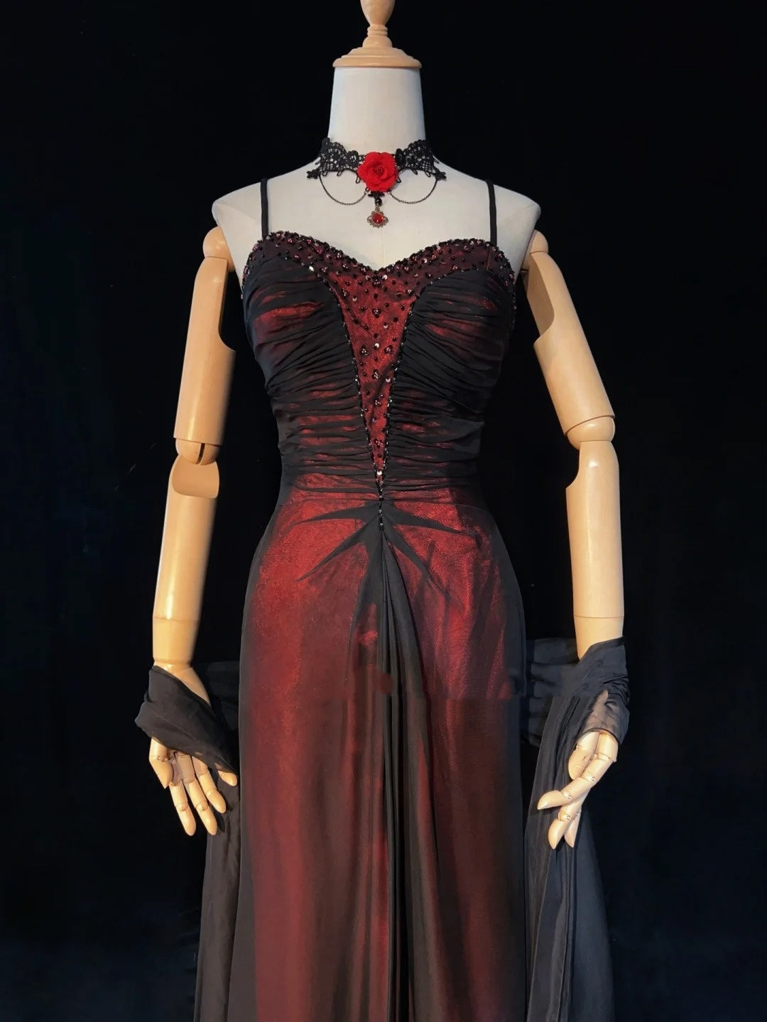 Beautiful Prom Dresses A line Spaghetti Strap Black Red With Cape Long Formal Evening Outfits N3668