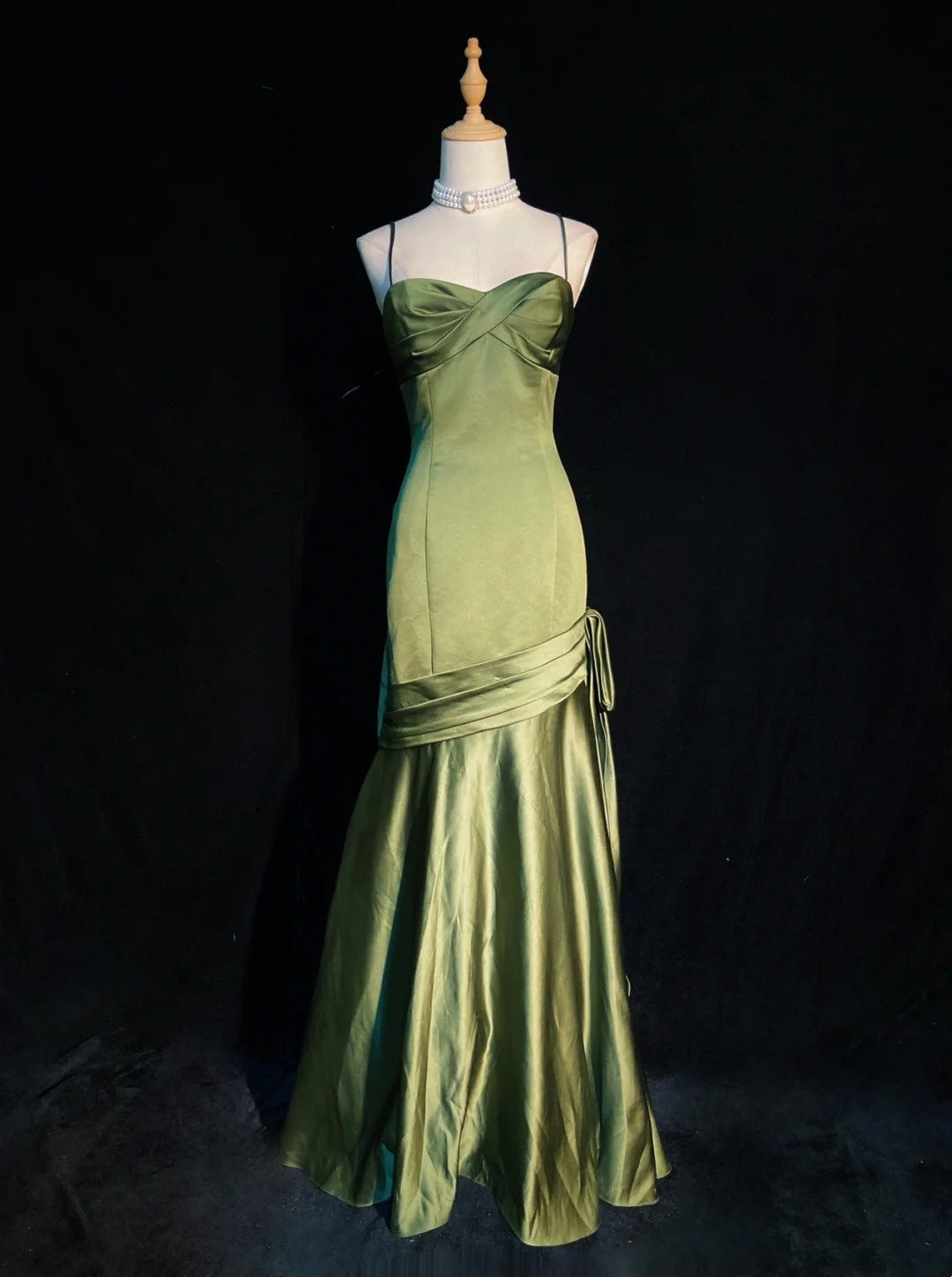 Vintage Classy Prom Dresses Mermaid Spaghetti Strap Olive Green Satin With Ruffled Evening Long Dress N3297