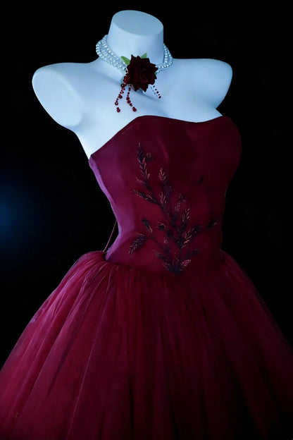 Modest Prom Dresses Ball Gown Sweetheart Burgundy Tulle With Beads Long Quince Dress N2962