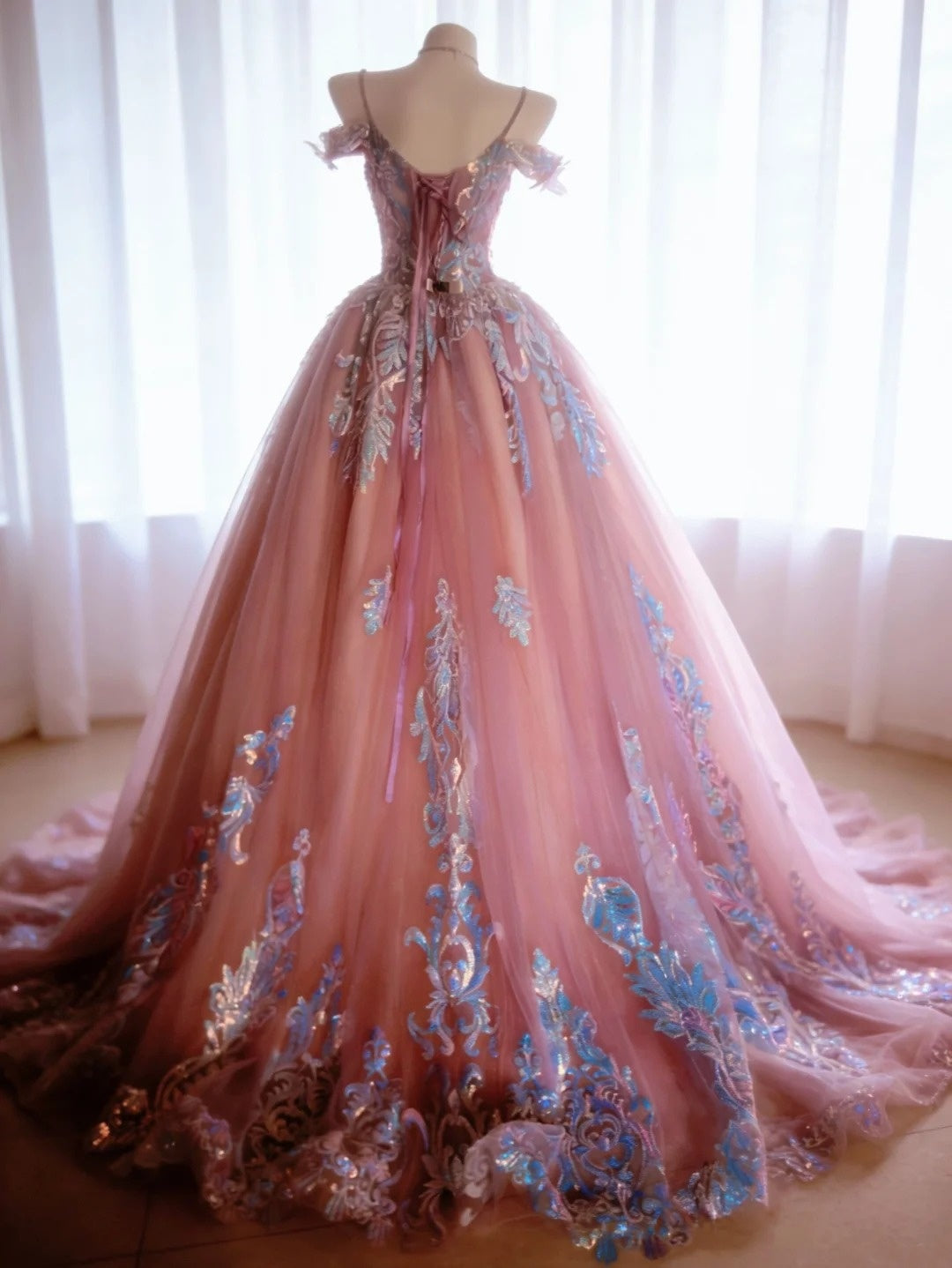 Cute Ball Gown Spaghetti Straps Pink Satin With Appliqued Long Party Gowns Prom Dresses N3039