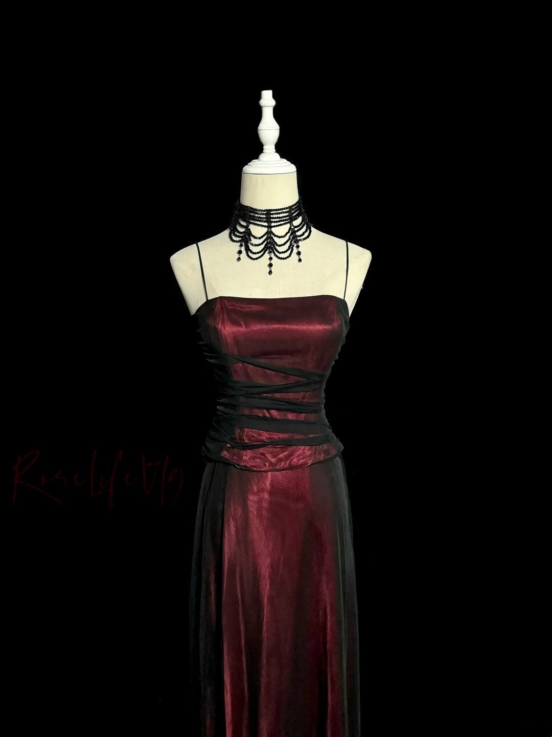 Beautiful Prom Dresses A line Burgundy Spaghetti Strap Black Tulle Long Evening Outfits N3434