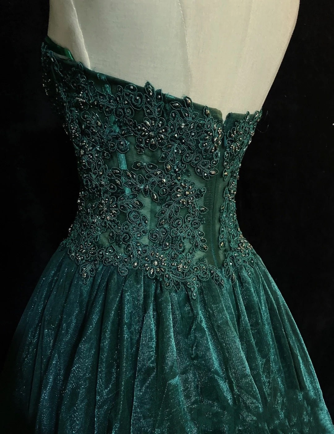 Modest Prom Dresses Ball Gown Strapless Dark Green With Lace Appliqued Long Evening Outfits N3451