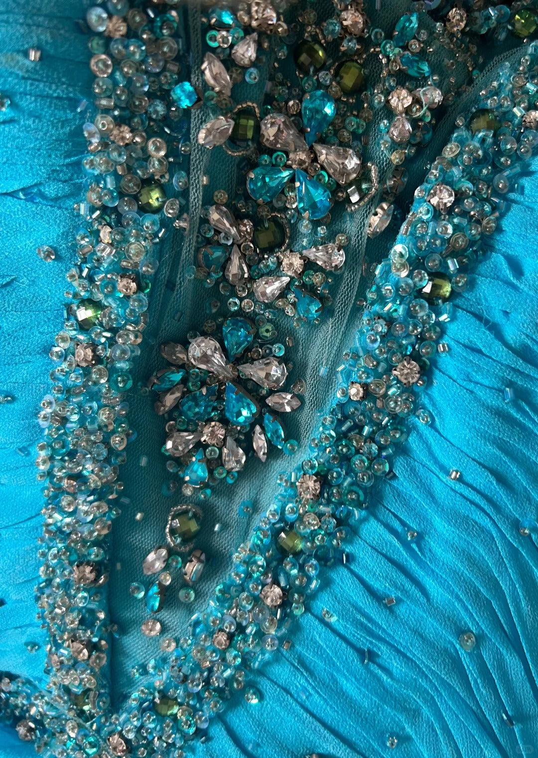Vintage Prom Dresses A Line Halter Blue Chiffon With Beading Cape Formal Evening Outfits N3853