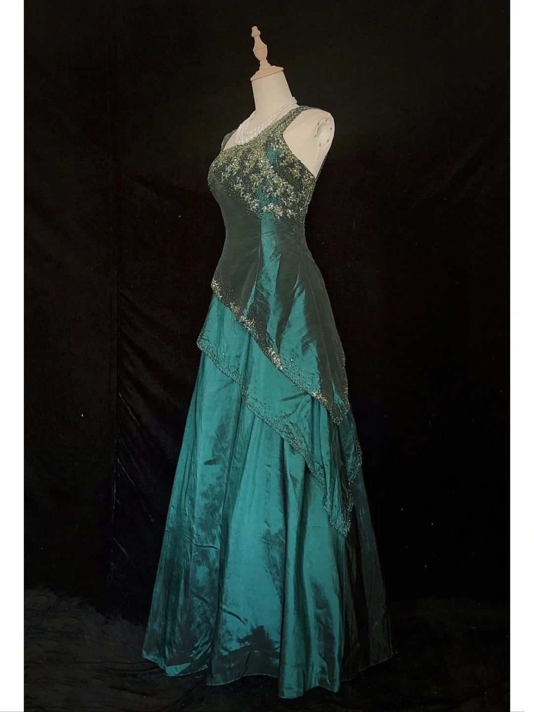Modest Prom Dresses Inspo A Line Spaghetti Strap Dark Green With Beaded Crystals Long Formal Gowns N3410
