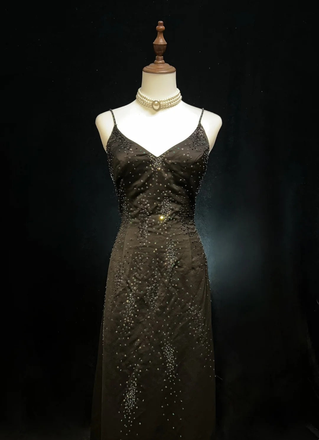 Beautiful Prom Dresses A line Spaghetti Strap Black With Beaded Cape Long Formal Evening Outfits N3672