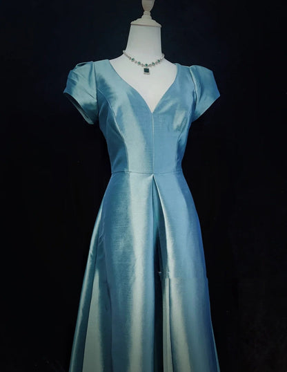Beautiful Prom Dresses A Line V Neck Blue Satin With Ruffle Sleeves Long Evening Outfits N3336