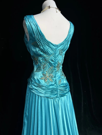 Vintage Prom Aesthetic Dresses A line Blue Satin With Beading Appliqued Long Formal Dress N3024