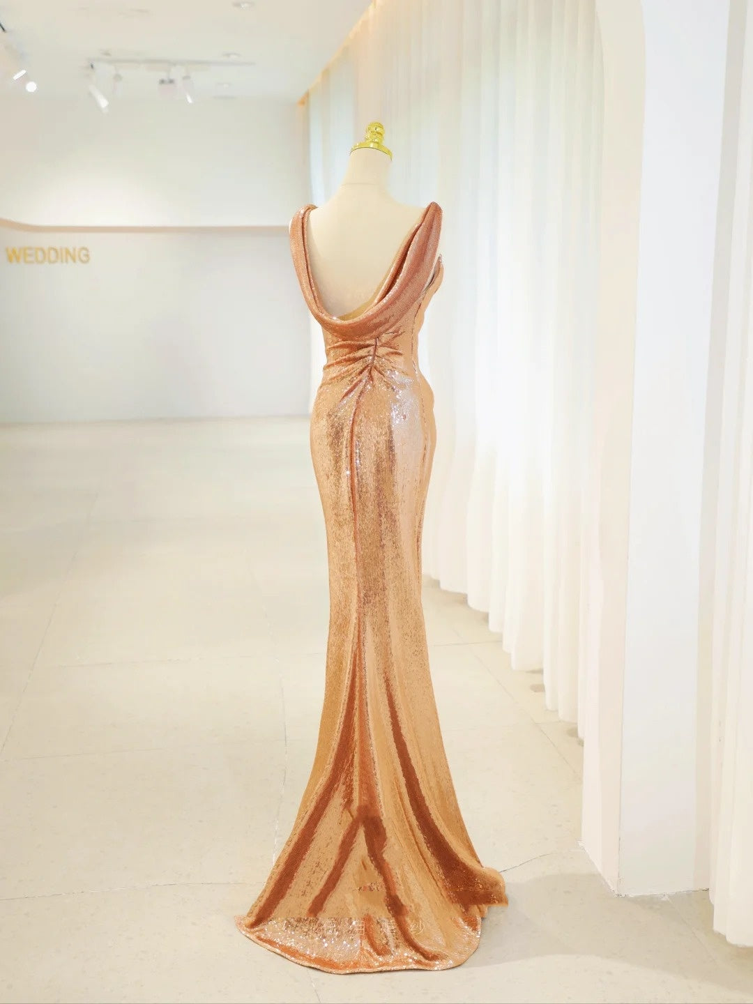 Beautiful Prom Dresses Mermaid Gold Sequined With Folded Long Formal Gown N2935