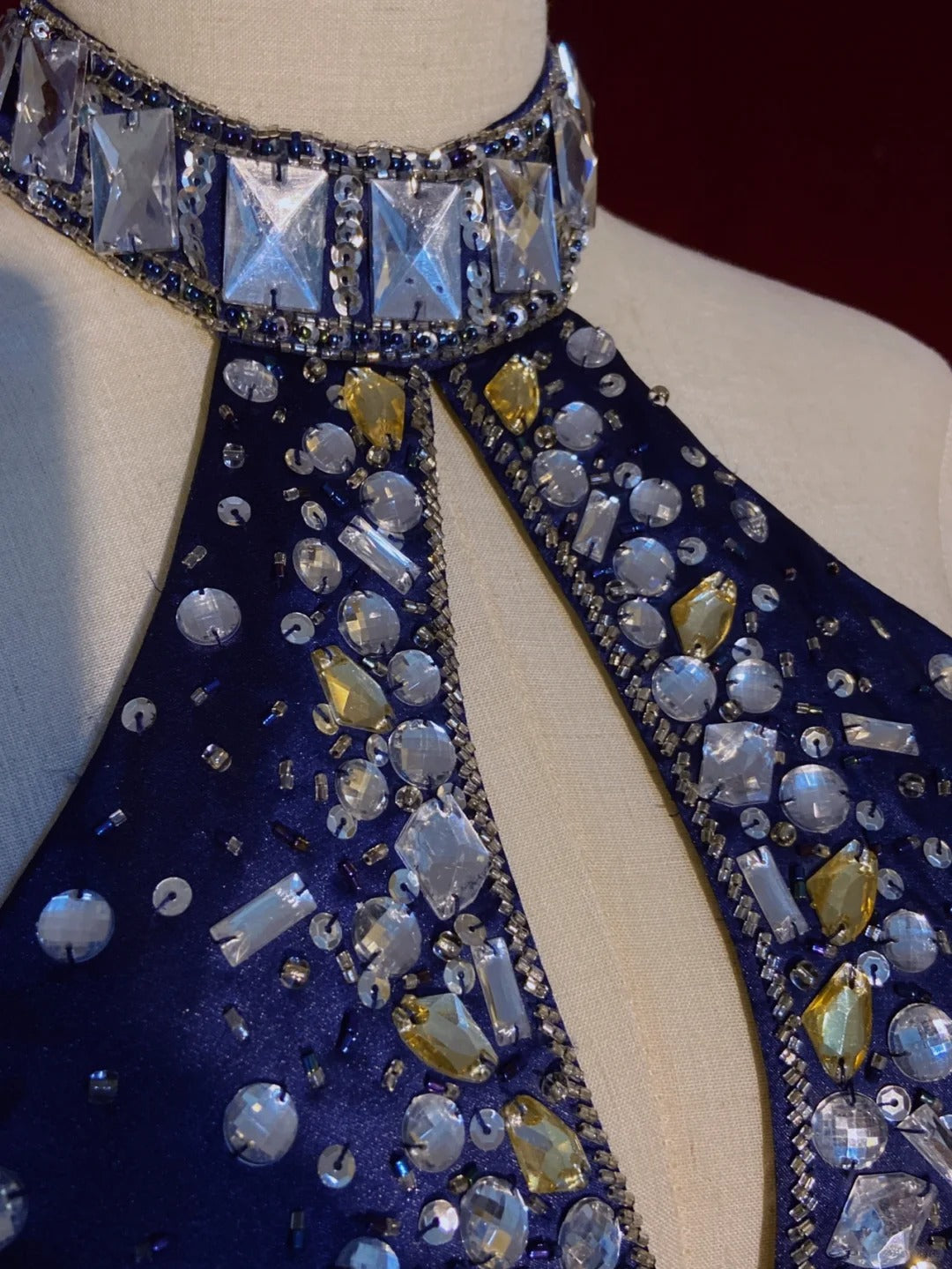 Vintage Prom Dresses 90s Mermaid High Neck Royal Blue Satin Backless Silver Beading Long Semi Formal Evening Dress N3673