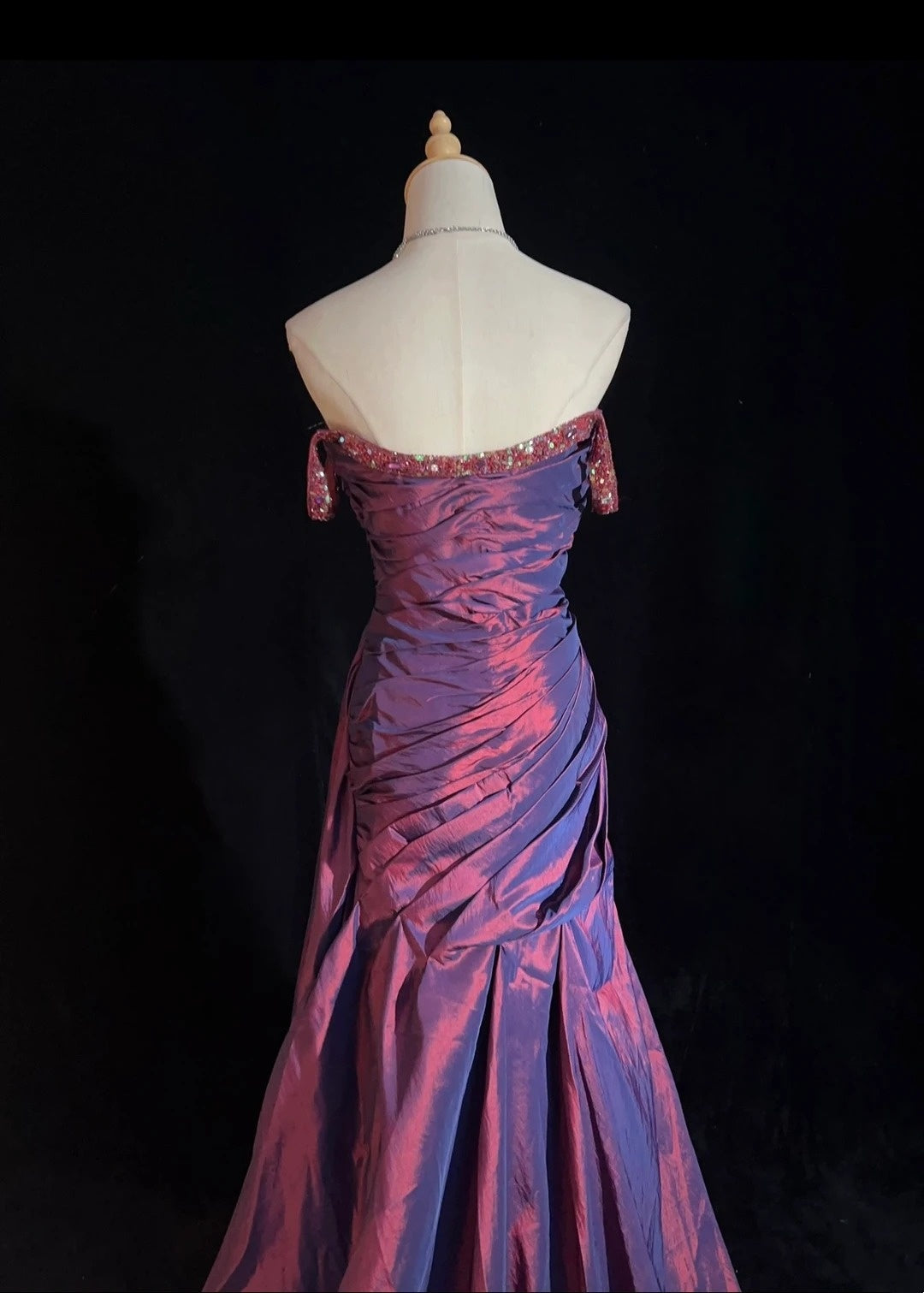 Vintage Prom Dresses 1980s Mermaid Square Neck Burgundy Taffeta Floor Lenngth With Pleated Beading Evening Outfits N3127