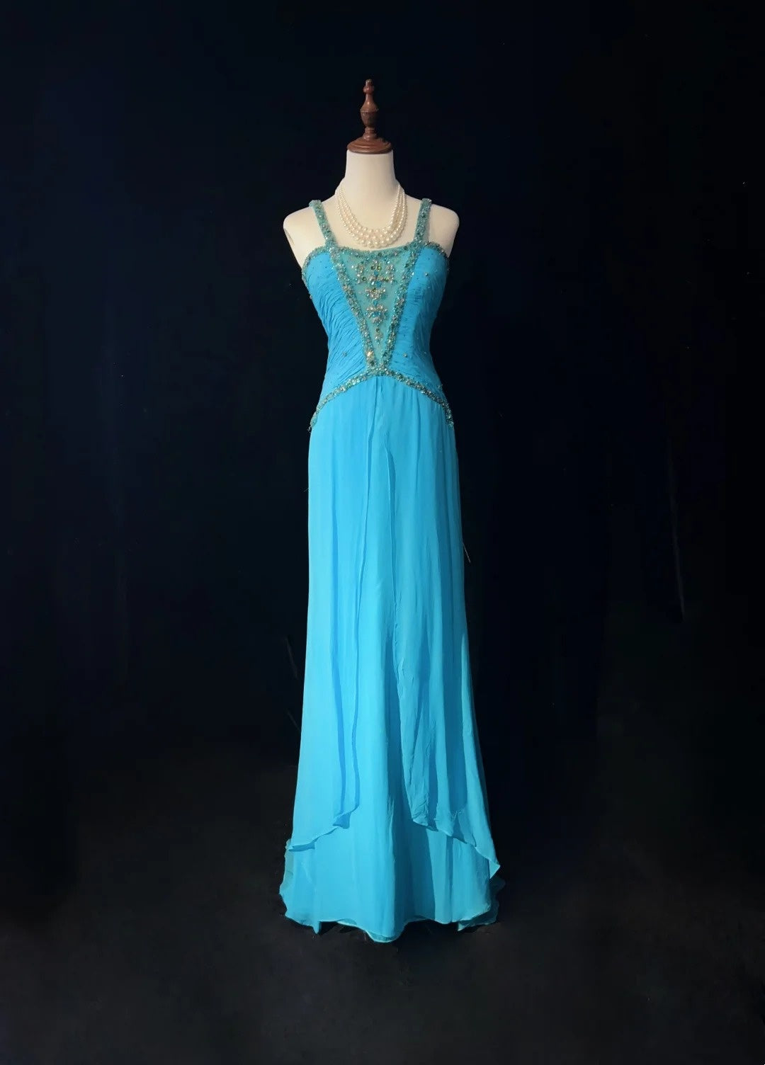 Vintage Prom Dresses A Line Halter Blue Chiffon With Beading Cape Formal Evening Outfits N3853