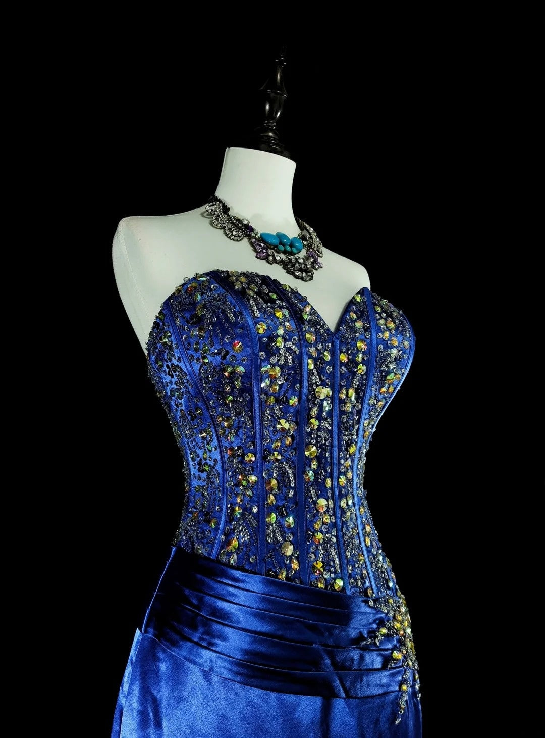 Vintage A line Sweetheart Royal Blue 70s Satin With Beadings Long Prom Gown Party Wear Dresses N1831