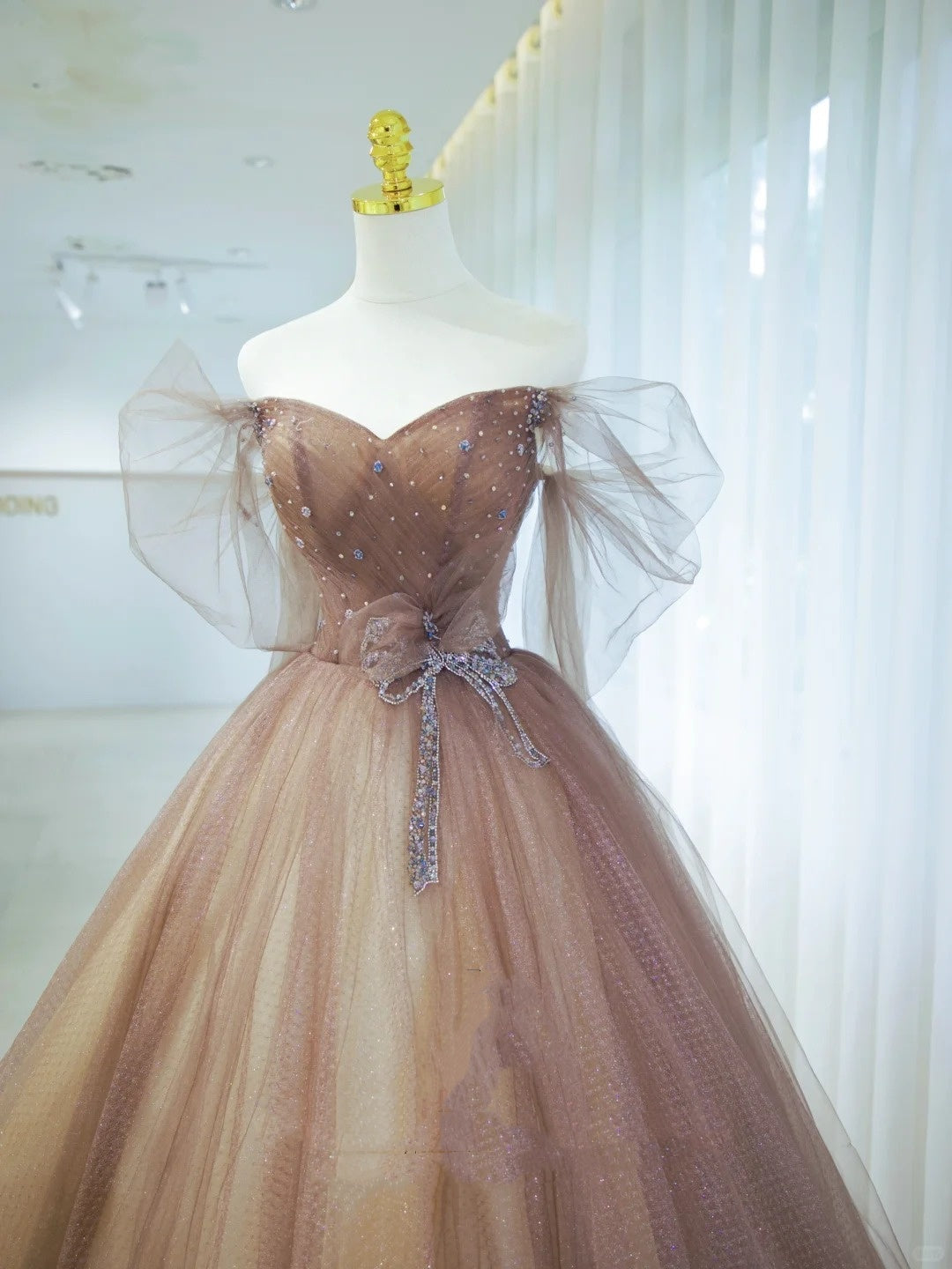 Elegant Ball Gown Off The Shoulder Tulle Long Formal Dress 18th Birthday Prom Dresses N2852