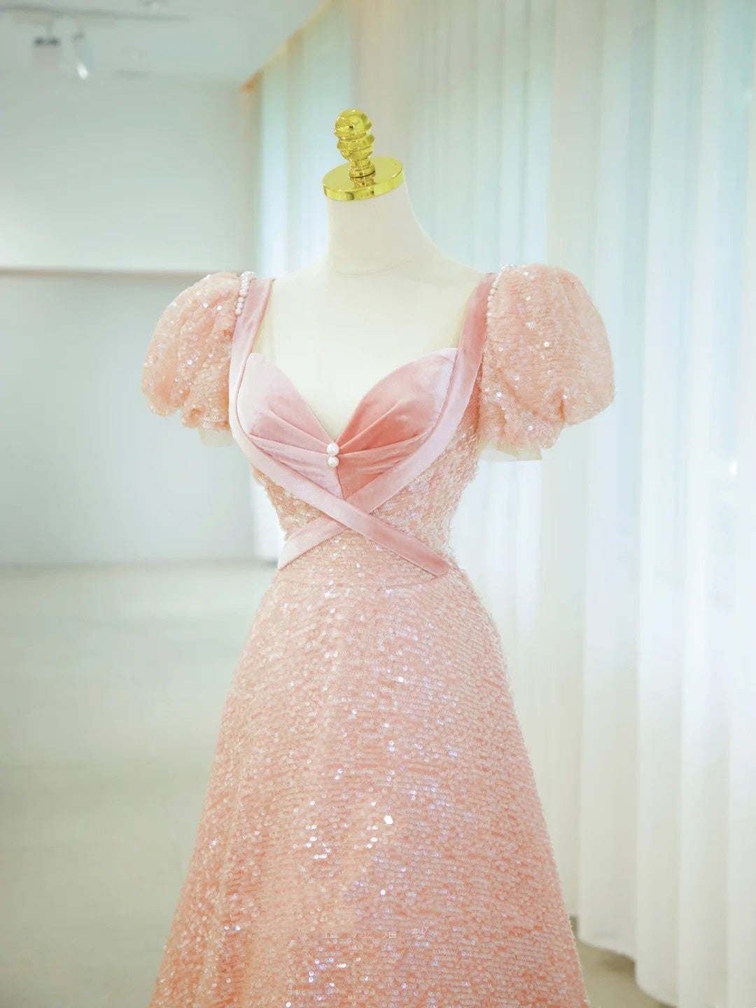 Sweet Ball Gown Sweetheart Short Sleeves Pink Sequined Long Formal Dress Birthday Prom Dresses N2855