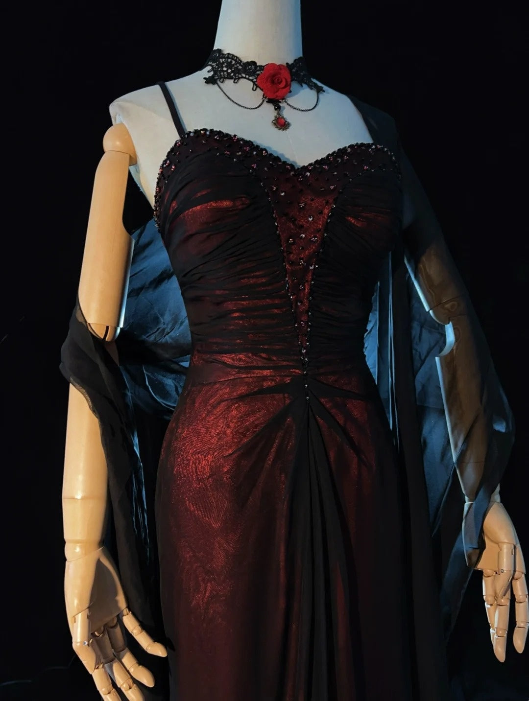 Beautiful Prom Dresses A line Spaghetti Strap Black Red With Cape Long Formal Evening Outfits N3668