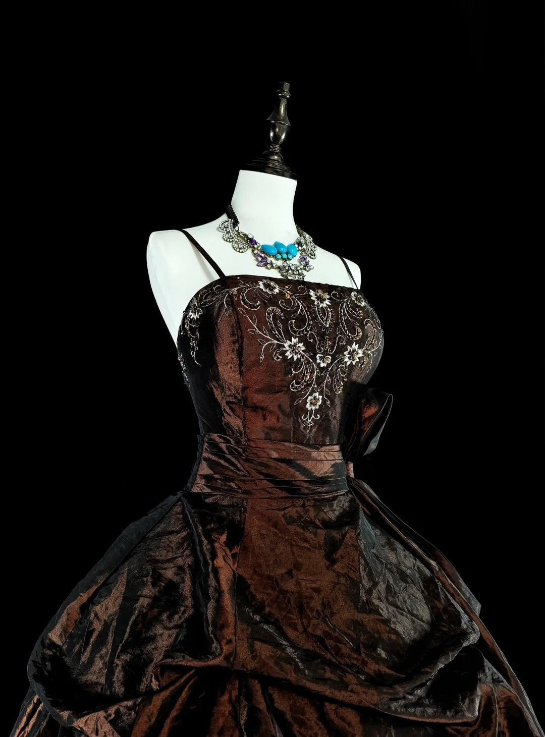 Vintage 1780s Ball Gown Spaghetti Straps Sleeveless With Beadings Long Prom Dresses N1603
