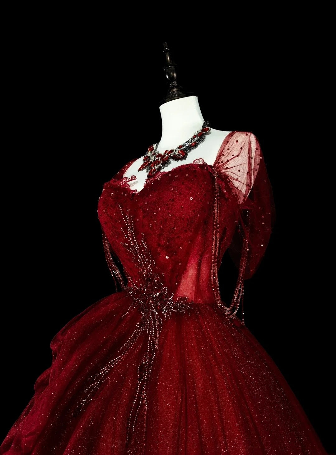 Ball Gown Sweetheart Burgundy Tulle With Beads Prom Dresses Evening Gown Formal Dress Vintage Party N1777