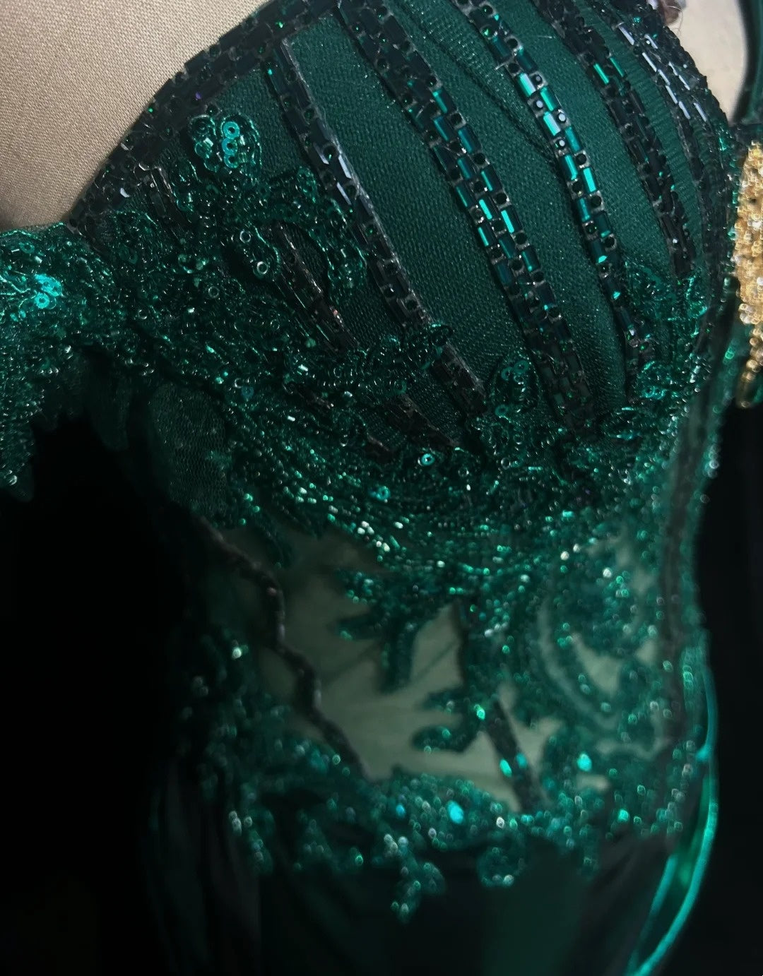 Modest Prom Dresses Inspo Mermaid Off The Shoulder Dark Emerald Green Slit Lace 80s Long Formal Gowns N3389