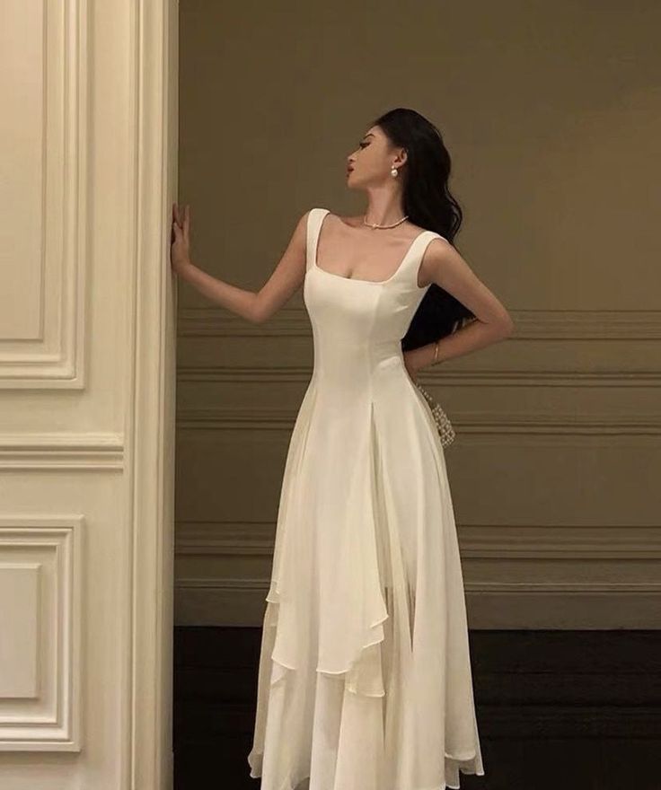 Gorgeous A Line Square Neckline Sleeveless White Date Night Dress Prom Dresses Birthday Outfits AB1915