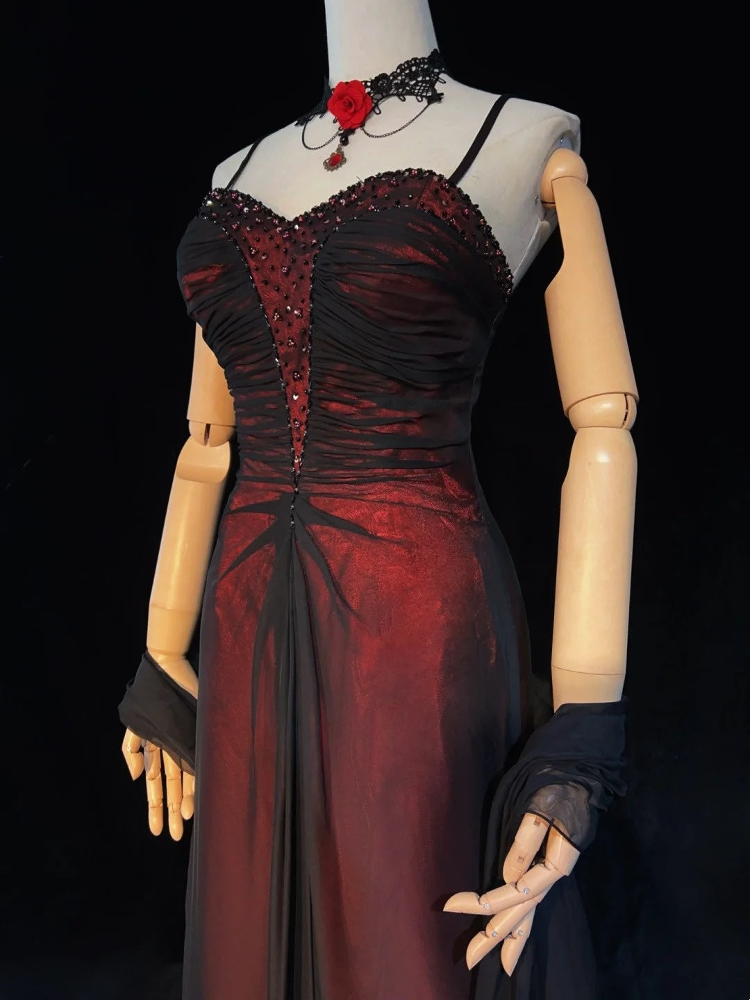 Beautiful Prom Dresses A line Spaghetti Strap Black Red With Cape Long Formal Evening Outfits N3668