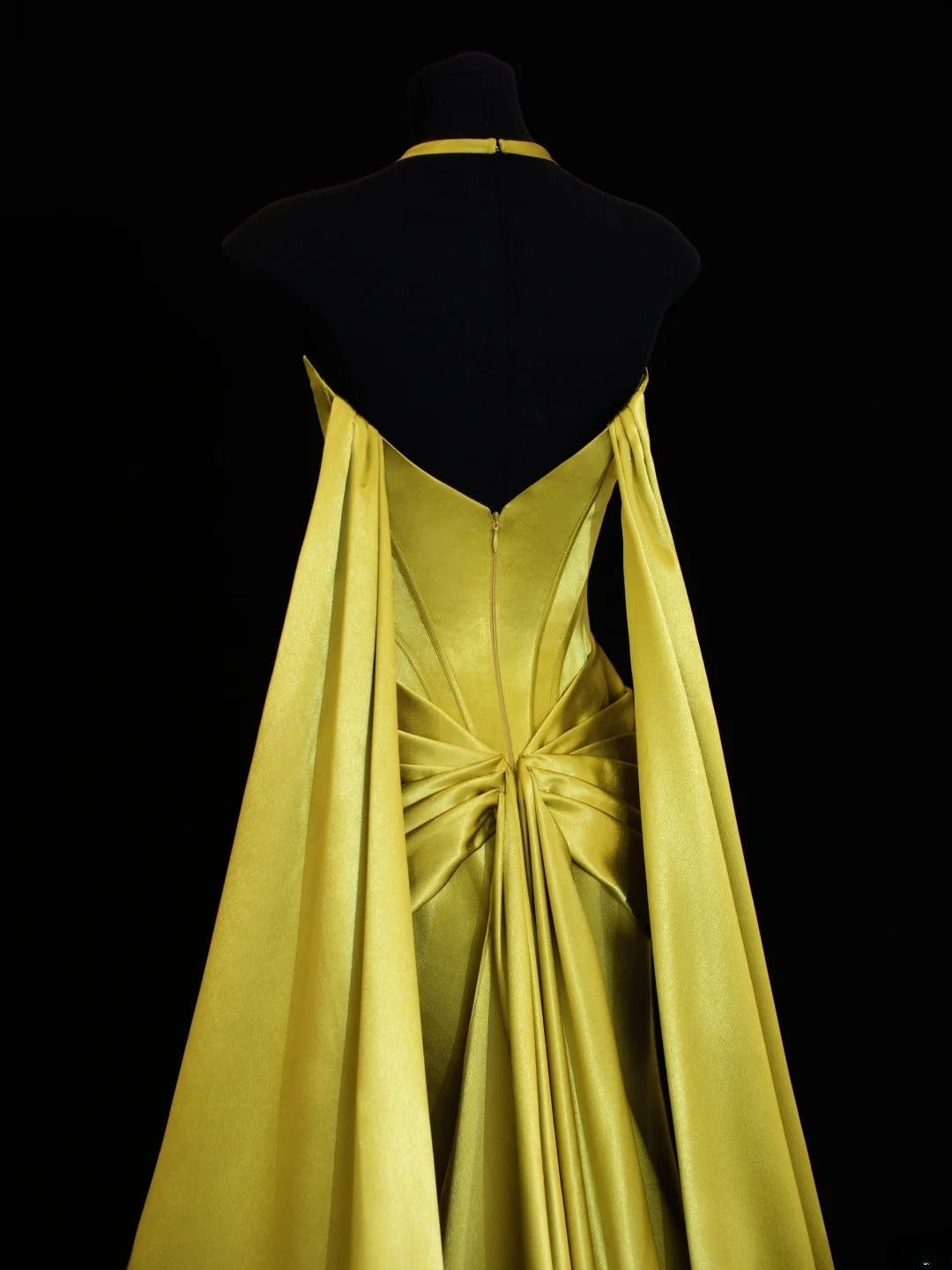 Modest Prom Dress Aesthetic Mermaid Halter Gold Sweetheart With Cape Style Impress Long Prom Dresses Party Formal Gowns SA011