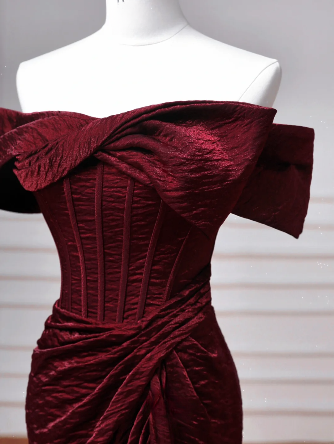 Simple Mermaid Off The Shoulder Burgundy With Sleeves Long Formal Prom Dresses Night Outfits Party Gowns AQ062