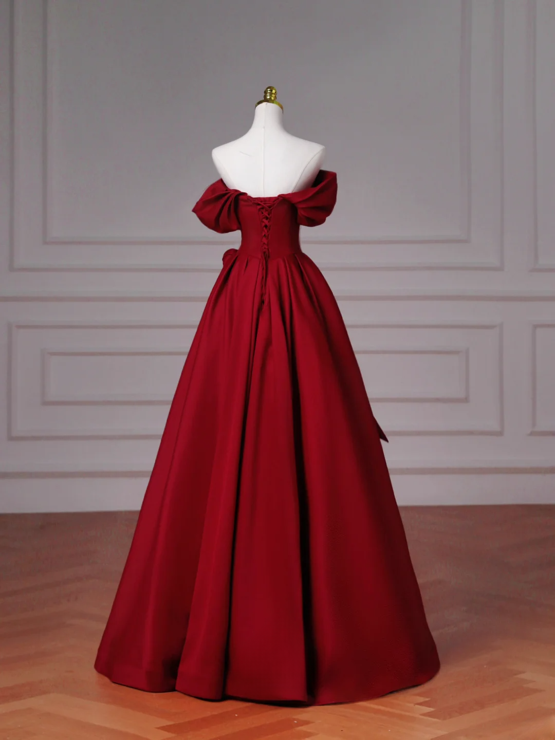 Elegant Ball Gown Off The Shoulder Burgundy Satin Long Formal Fancy Prom Evening Dress Dinner Outfits Party Gowns AQ086