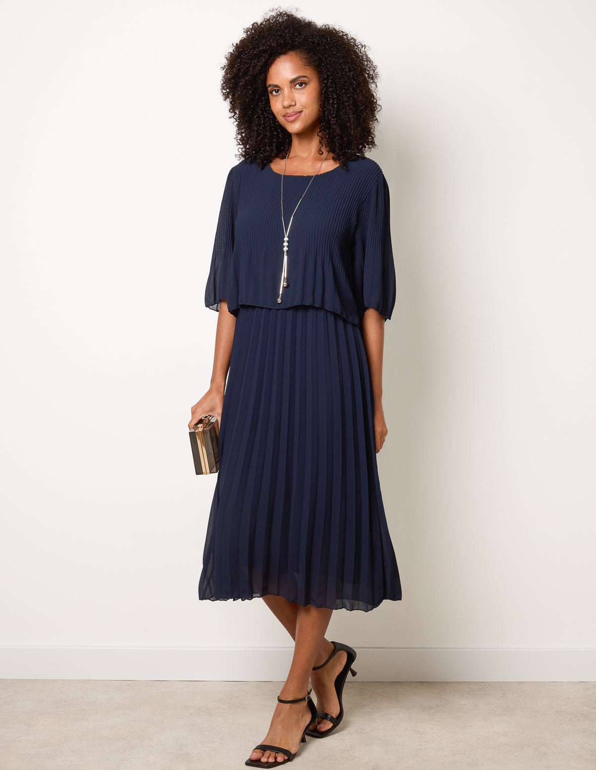 Pleated Short Sleeve Dress with Necklace