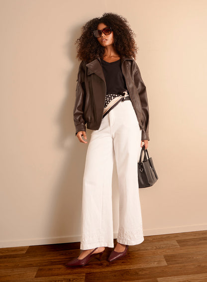 Floral Embroidered Detailed Flared Jeans
