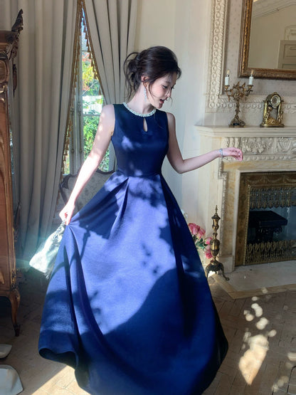 Elegant A line Jewel Neck Navy Blue Satin With Beaded Sleeveless Prom Dresses 16th Nigh Party Birthday Outfits AB2442