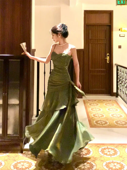Modest Mermaid Spaghetti Straps Green Long Prom Dresses High School Teens Graduation Dance Dress 20th Birthday Outfits AB2501