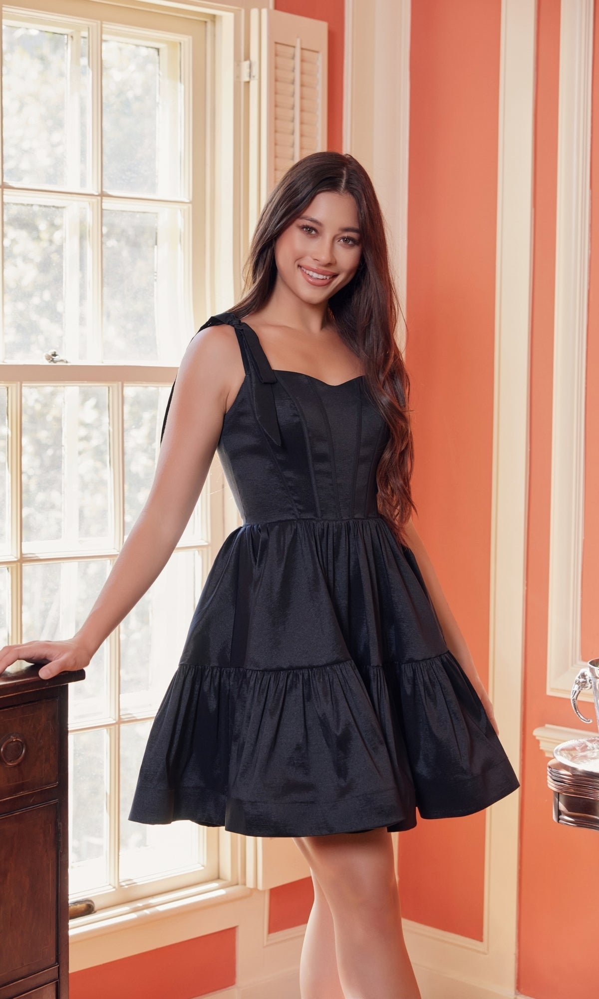 Nox Anabel Short Party Dress t869
