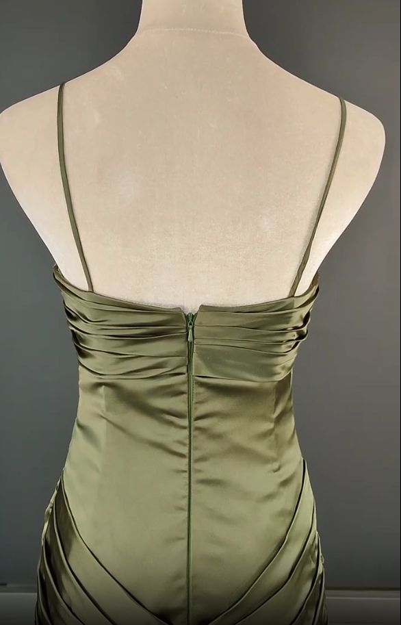 Elegant Spaghetti Strap Mermaid Satin Dark Green Long Prom Dress Gorgeous Evening Dress N1782